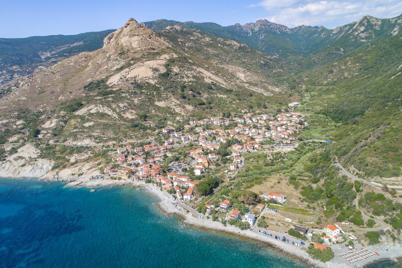 L'Ogliera Appartamenti Dell'Aia Pomonte Exteriér fotografie