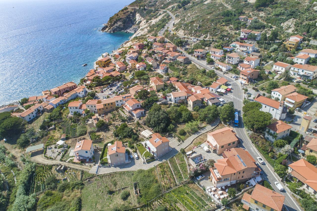 L'Ogliera Appartamenti Dell'Aia Pomonte Exteriér fotografie